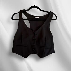 Chic Black Button-Up Vest